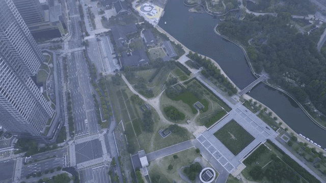 녹지 공간이 있는 도시의 항공 뷰