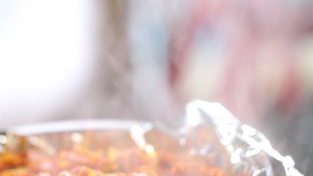 콩나물이 들어간 매콤한 돼지불고기