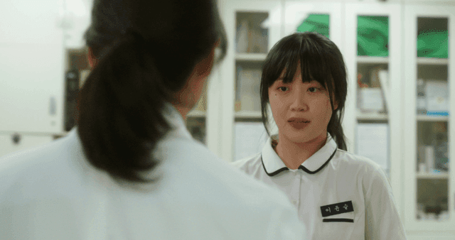 Conversation between a school health teacher and a student